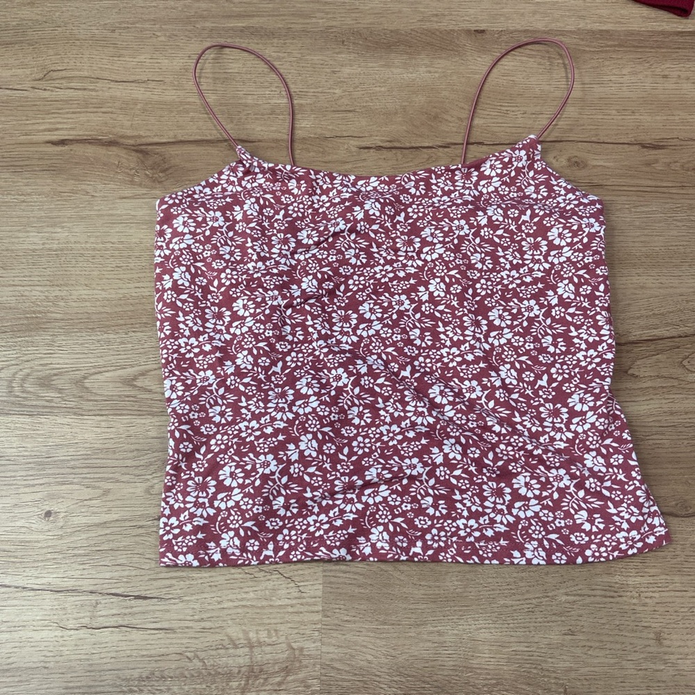 Flower patter cami/ Cropped top